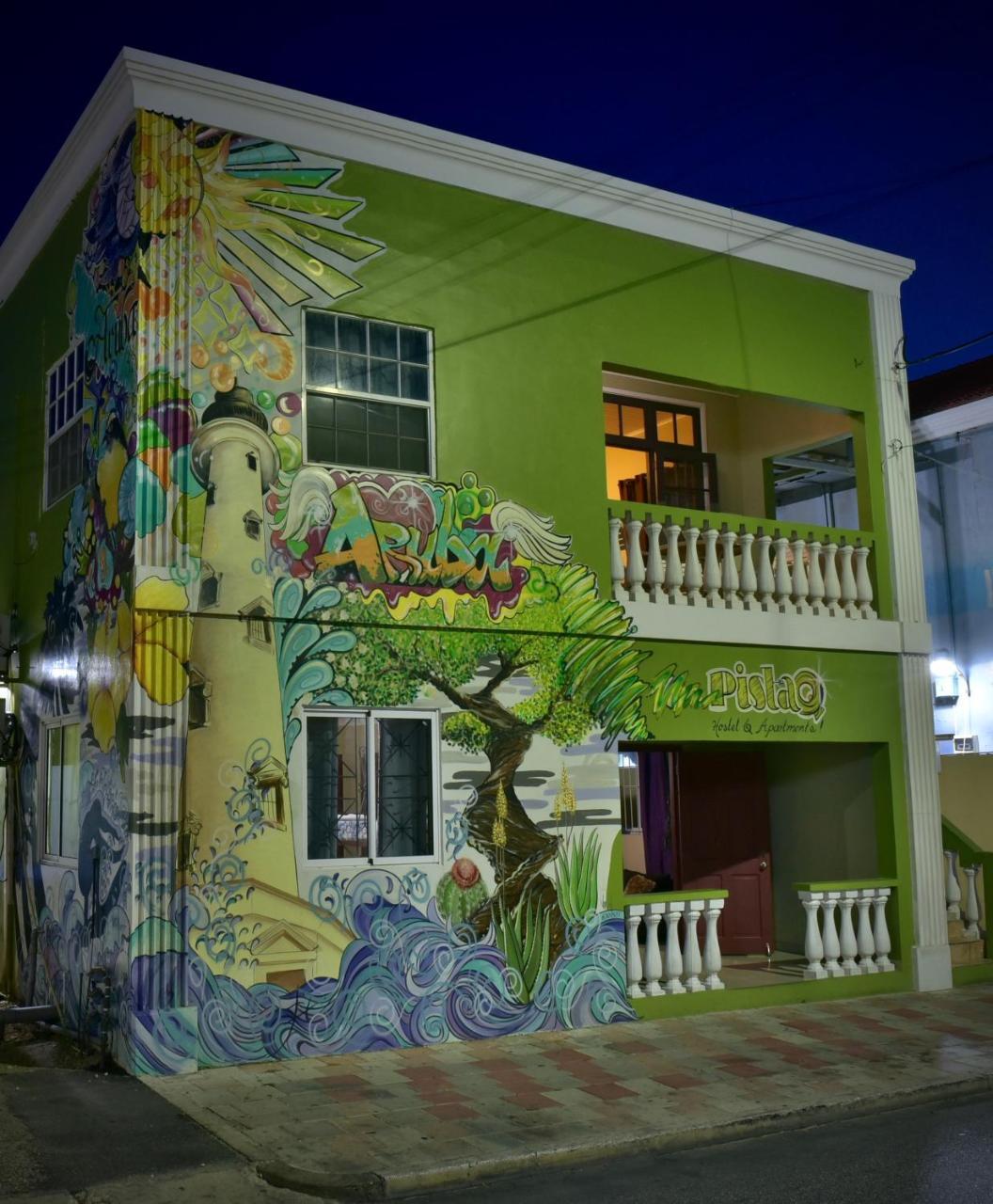 Pista Q Hostel And Apartments Oranjestad Exteriér fotografie